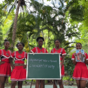 African spicy girl red dress